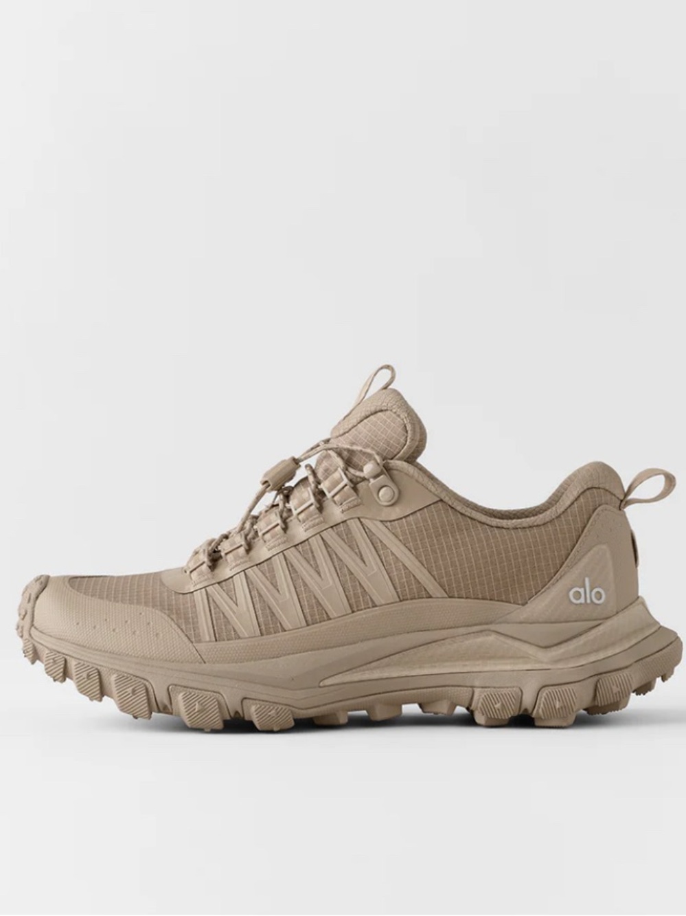 ALO Yoga Men's Trail Trainer in Tan